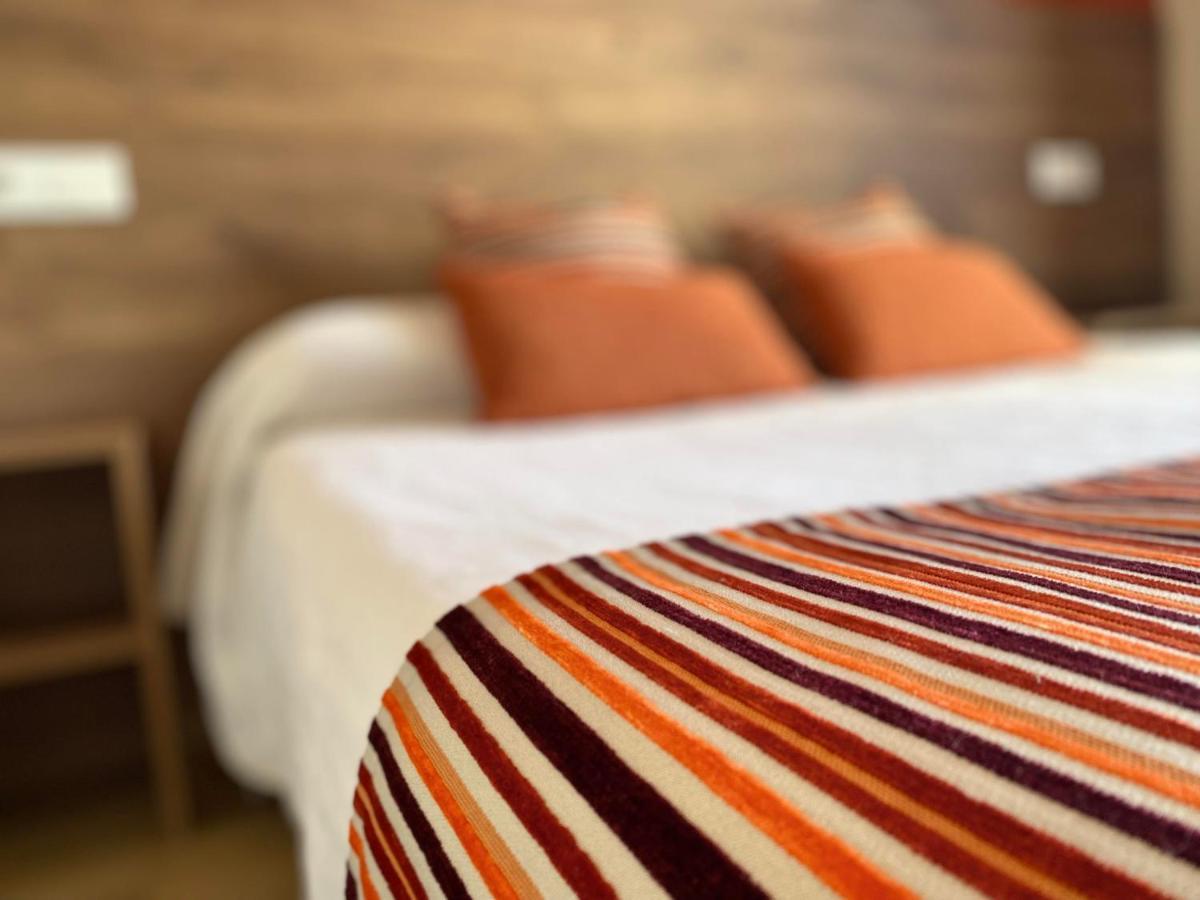 Hotel Le Belvedere Saint-Cyprien  Ngoại thất bức ảnh