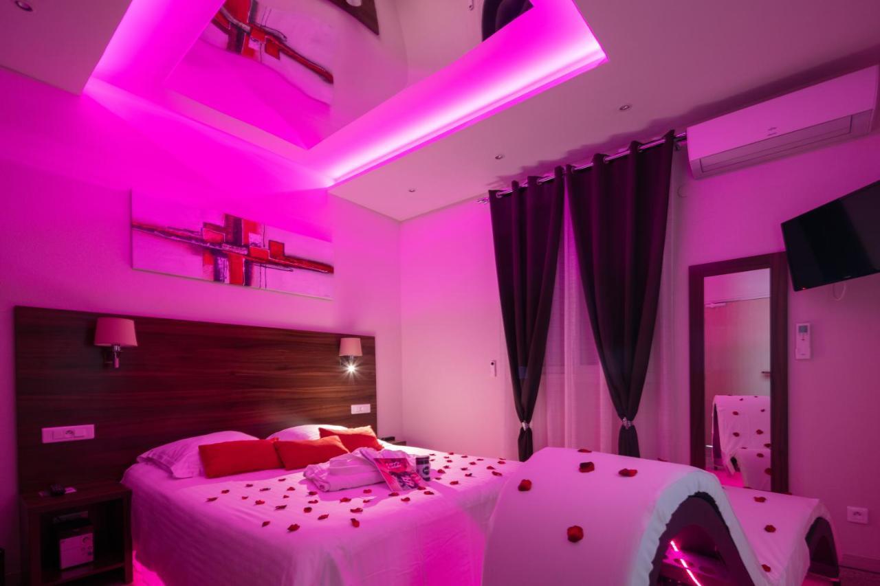 Hotel Le Belvedere Saint-Cyprien  Ngoại thất bức ảnh