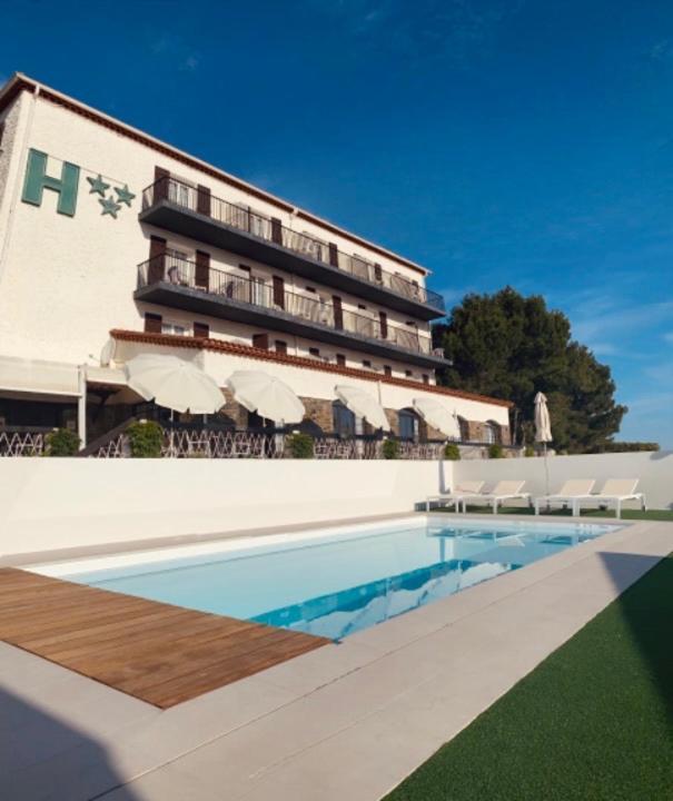 Hotel Le Belvedere Saint-Cyprien  Ngoại thất bức ảnh
