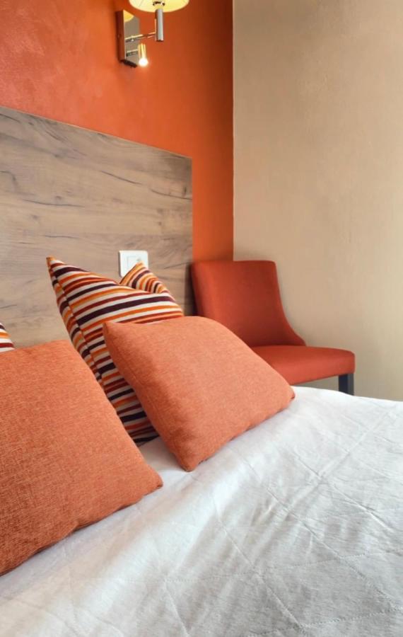 Hotel Le Belvedere Saint-Cyprien  Ngoại thất bức ảnh
