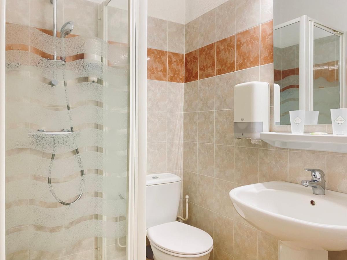Hotel Le Belvedere Saint-Cyprien  Ngoại thất bức ảnh