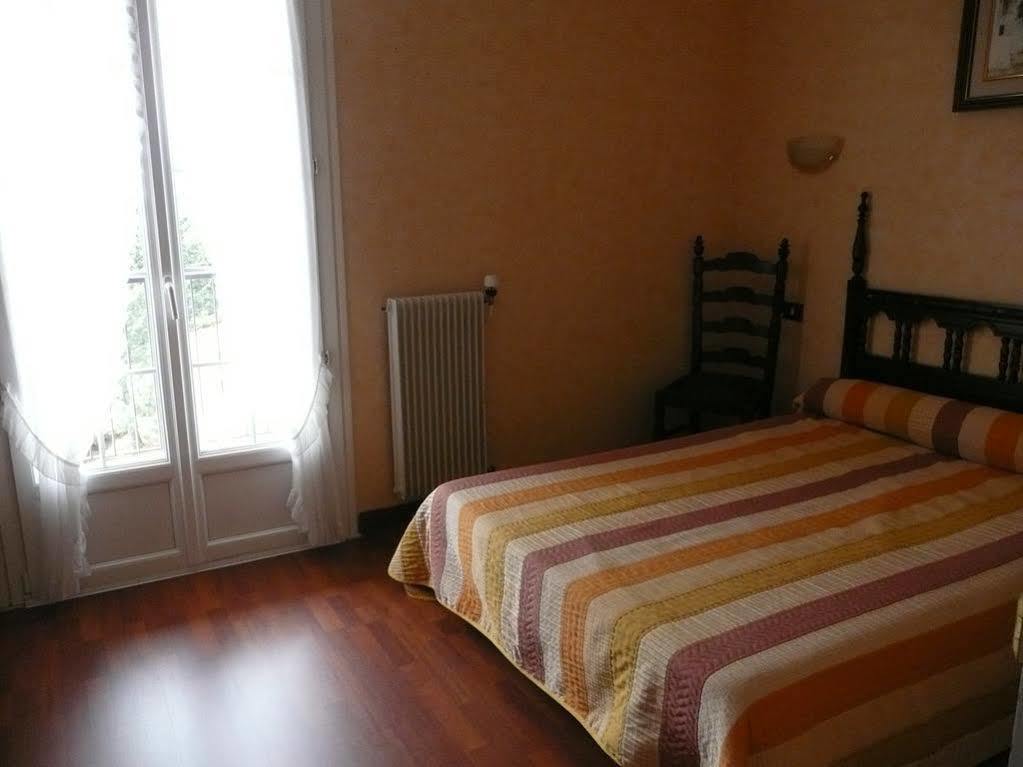 Hotel Le Belvedere Saint-Cyprien  Ngoại thất bức ảnh