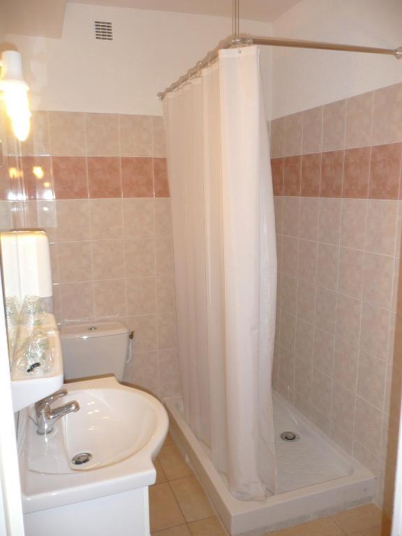 Hotel Le Belvedere Saint-Cyprien  Phòng bức ảnh